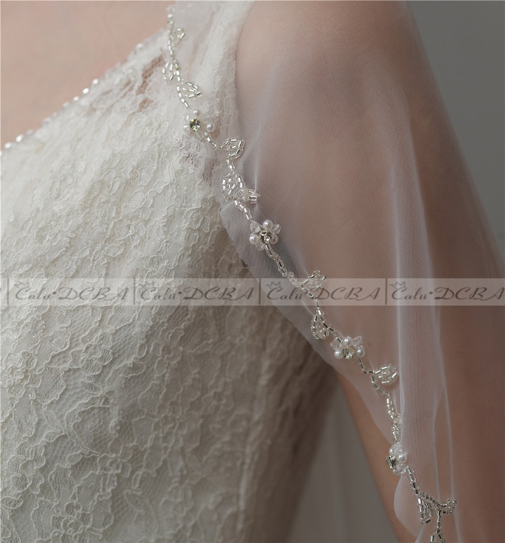 1 Tier Wedding Veil Short Elegant Beaded Crystal Pearls Rhinestones