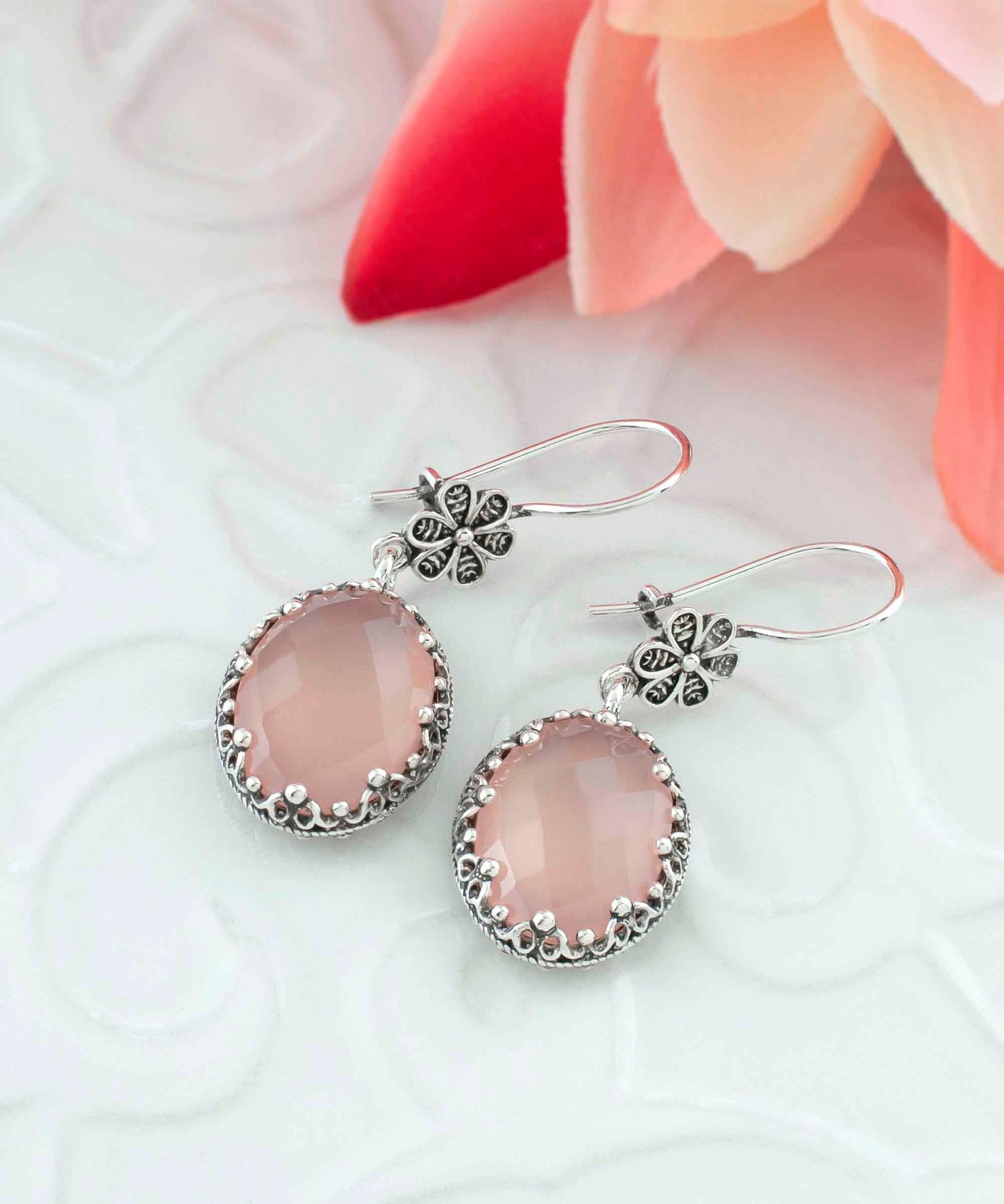 Filigree Art Pink Chalcedony Gemstone Women Silver Oval Dangle