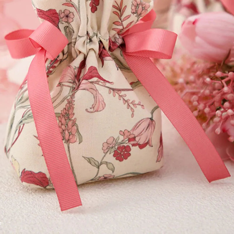 10 or 30 pieces Cloth Wedding Favor Chocolate Candy Bags Portable Gift Bags