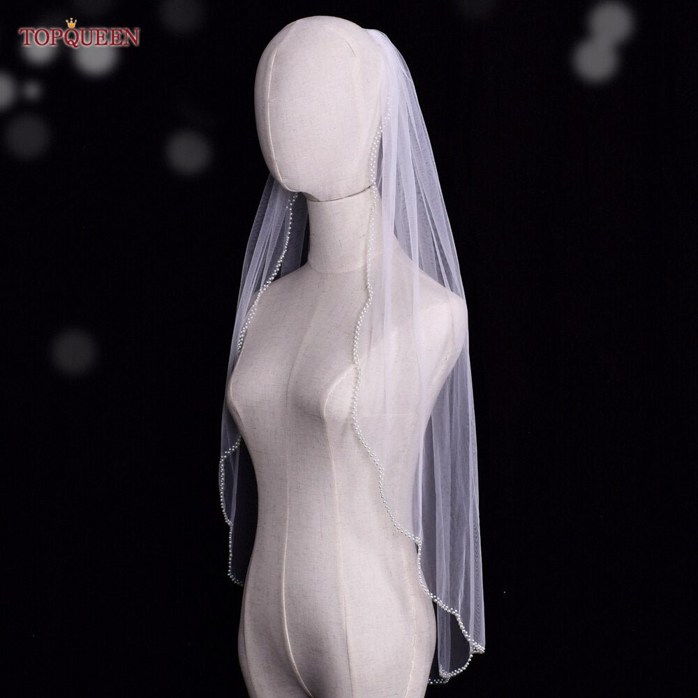 TOPQUEEN V35 Bridal Veil with Pearl Edge Short with Comb