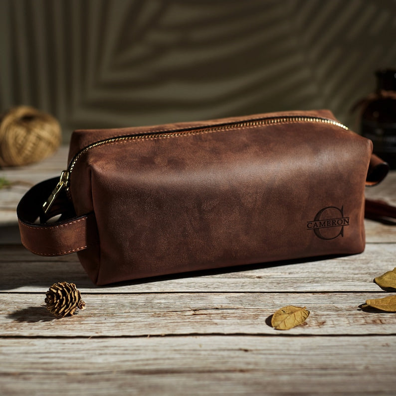 Personalized Leather Mens Toiletry Bag, Hanging Dopp Kit