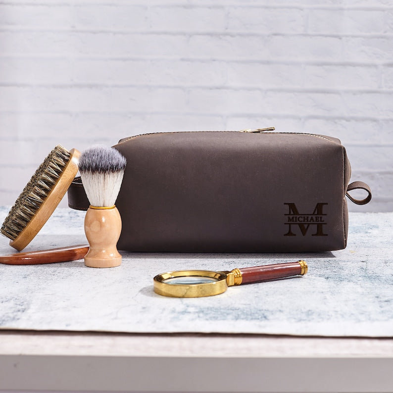 Personalized Leather Mens Toiletry Bag, Hanging Dopp Kit