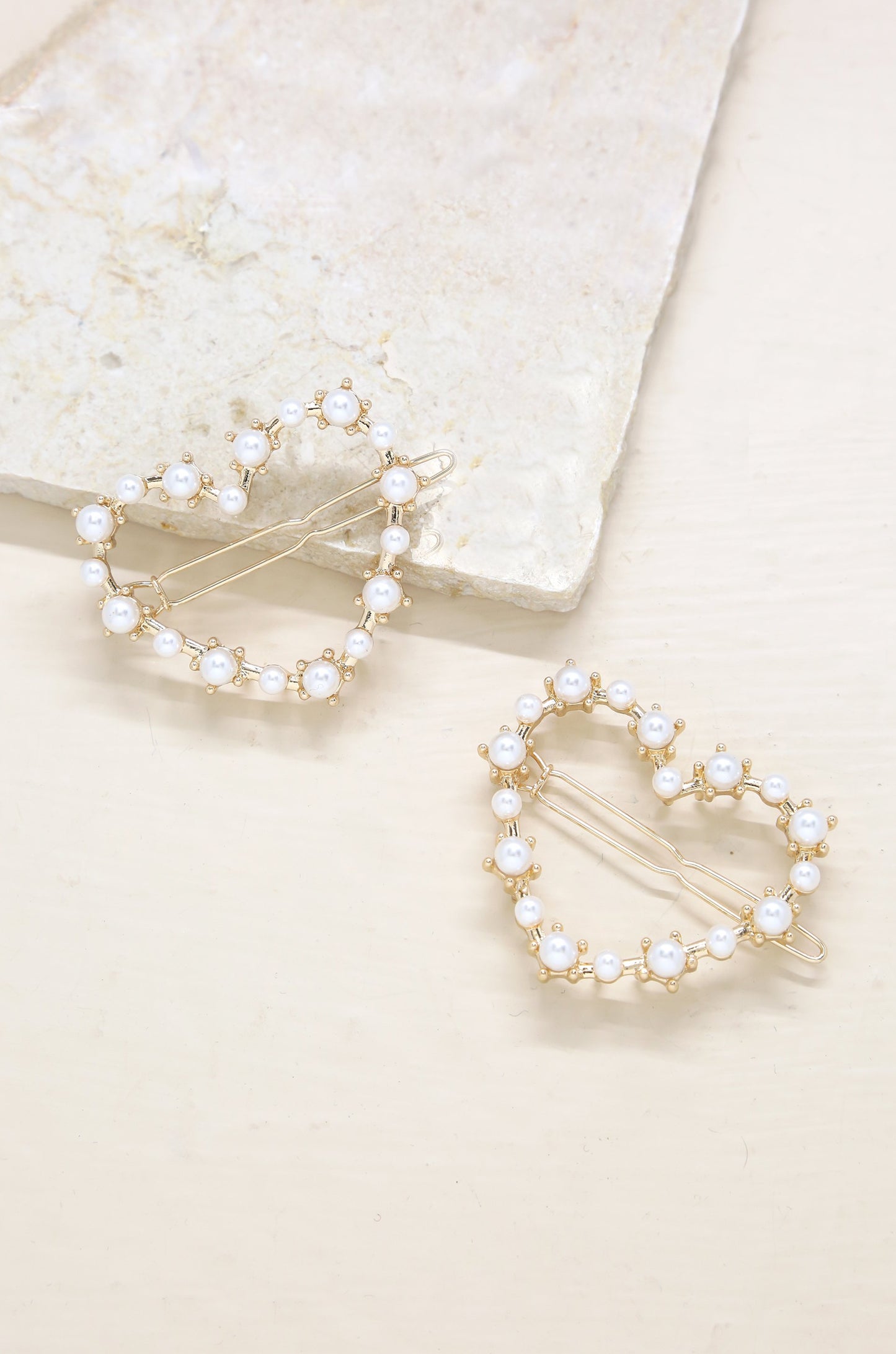 Pearl Heart Hair Barrette Set of 2 in Gold