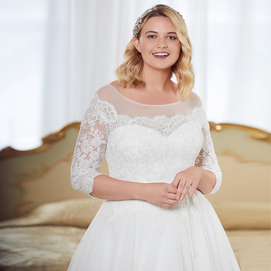 Elegant Three Quarter Sleeves Lace Wedding Dress